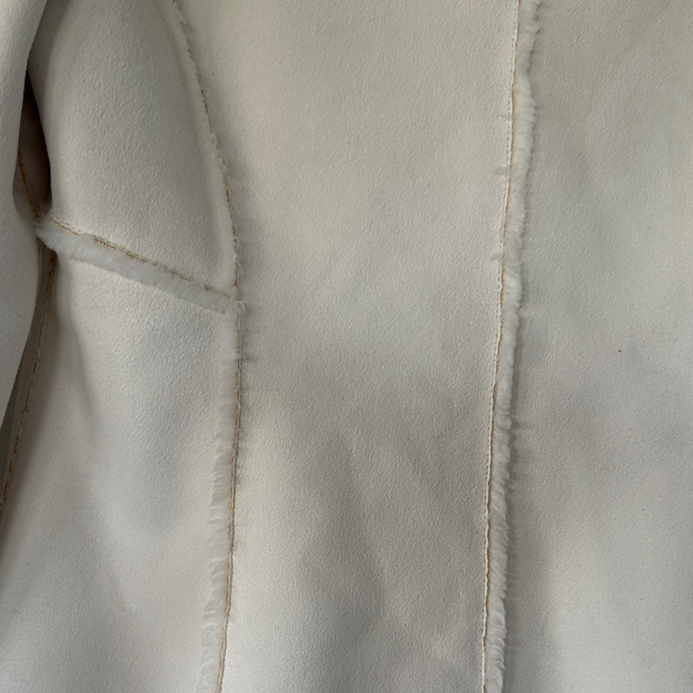 White House Black Market Off-White Faux Shearling Jacket - Picture 5 of 9